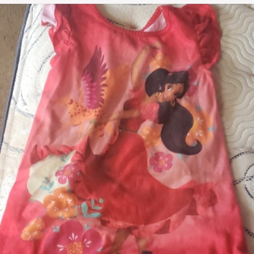 Disney night gown